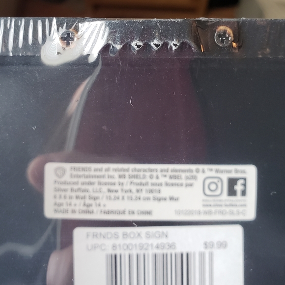 Central Park Box sign - Picture 2 of 2